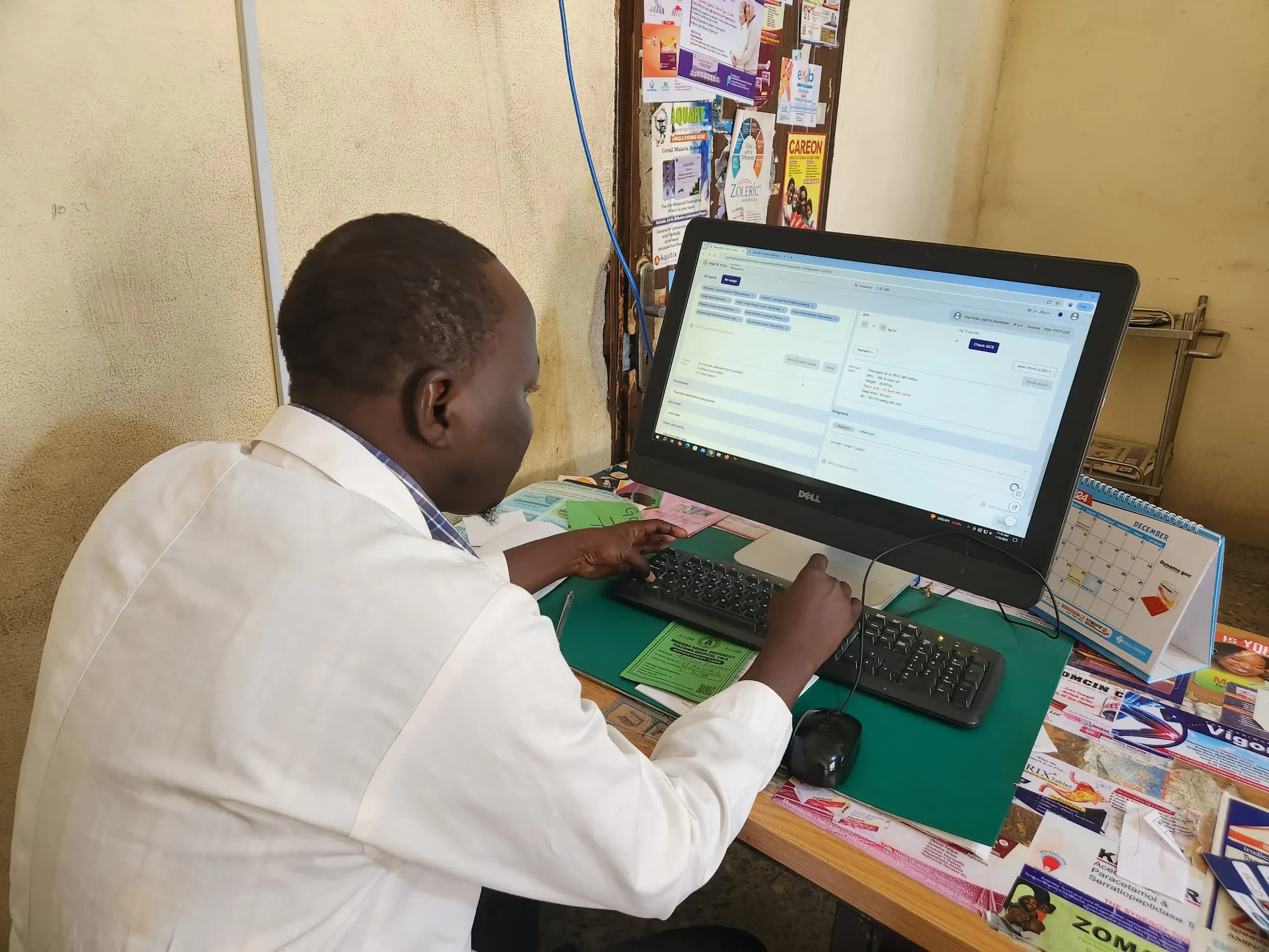 Clinician using the system at a desktop